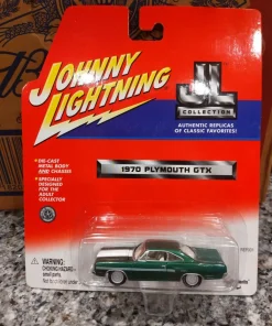 NOS Johnny Lightning 1970 Plymouth GTX 1/64 JL Collection Series Green